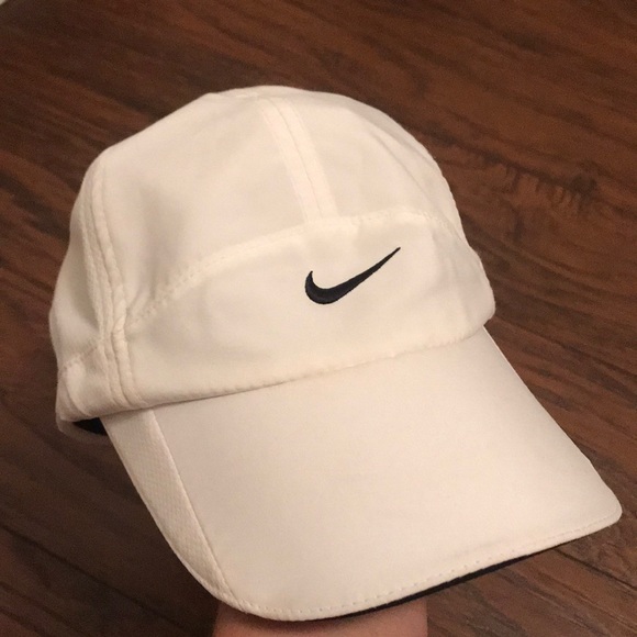 Nike Accessories - Nike Dri fit hat